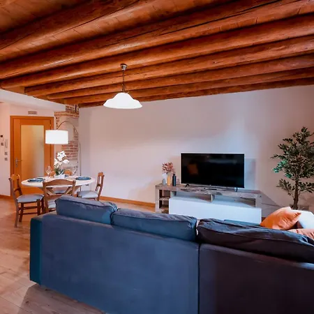 Jungle Veranda Colli Berici, Con Ristorante Apartamento