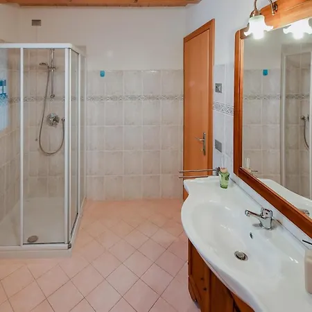 Jungle Veranda Colli Berici, Con Ristorante Apartamento *